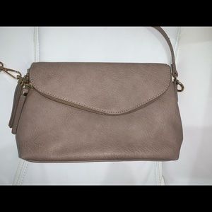 Crossbody purse